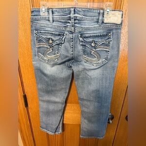 Silver Jeans Women's Light Blue Capri Skinny Jeans